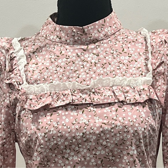 Miss Selfridge Pink Ruffled Bib Collar Blouse - Picture 2 of 4